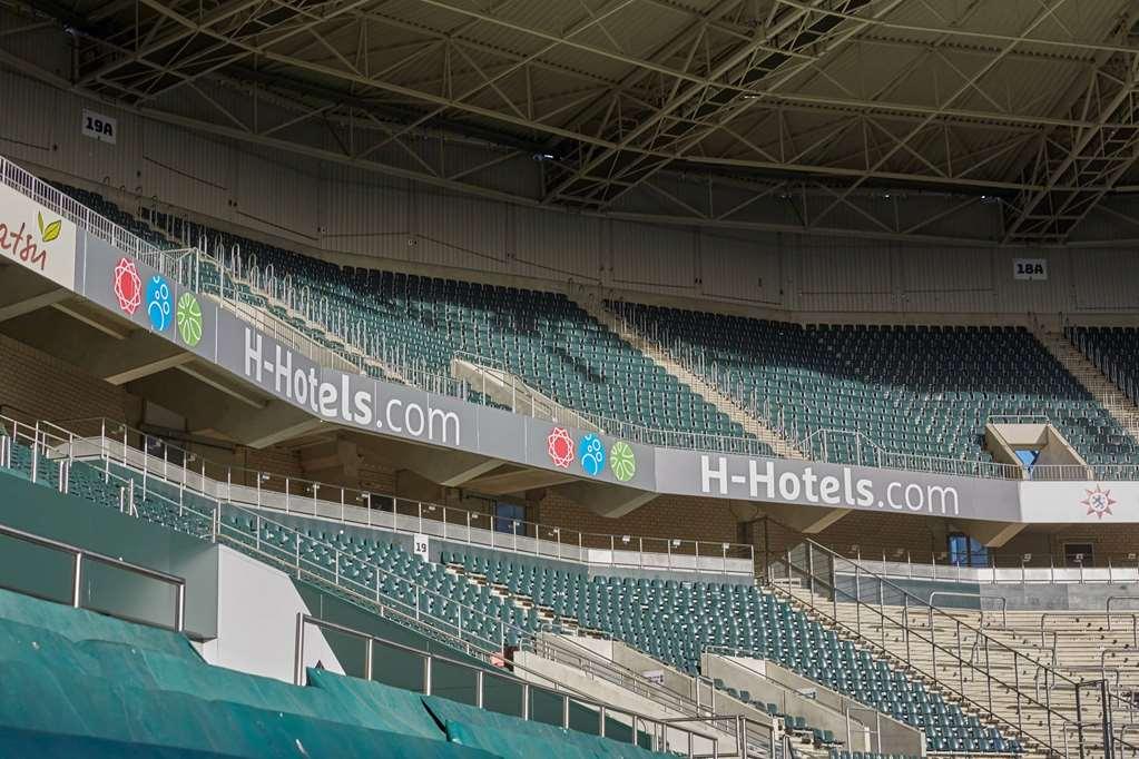 H4 Hotel Moenchengladbach Im Borussia-Park Exterior photo